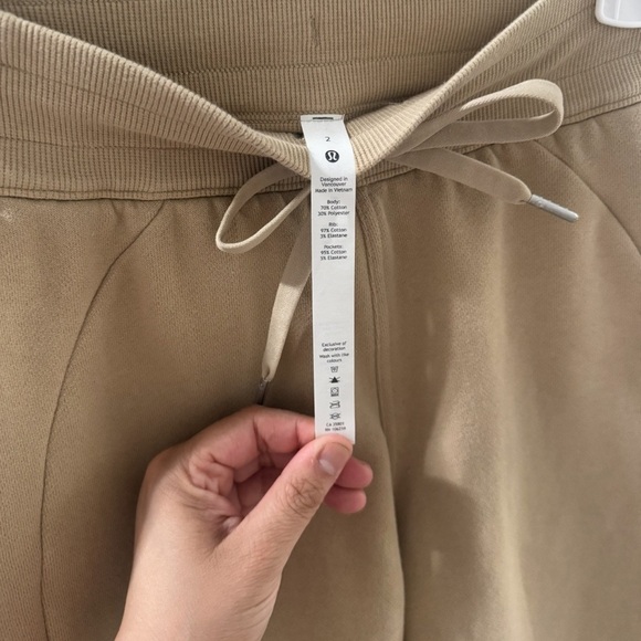 NWOT LULULEMON Scuba High-Rise Joggers Full Length - Trench - Picture 7 of 7